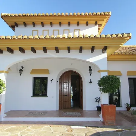 Villa In Andalusia With Sauna La Joya